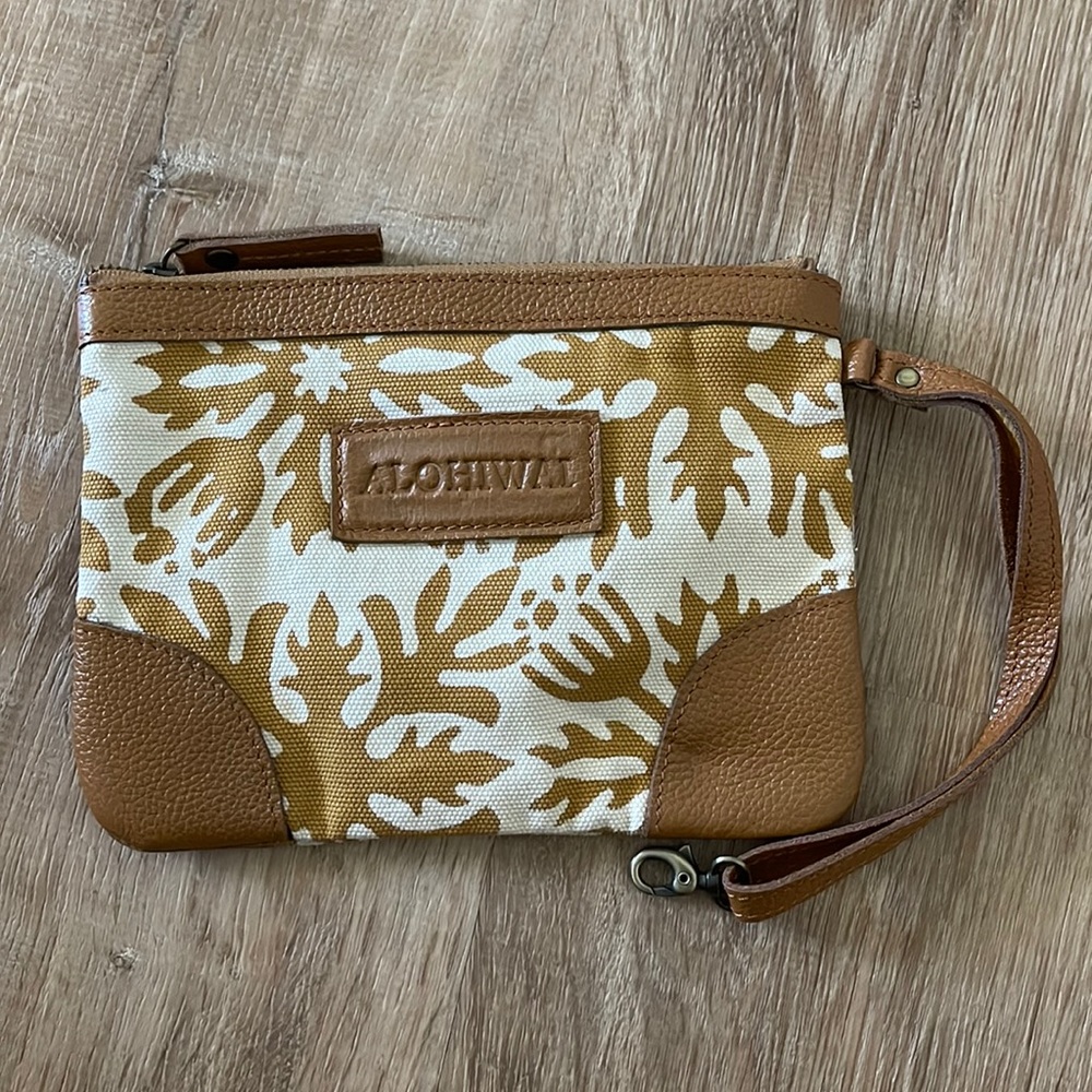 Alohiwai clutch